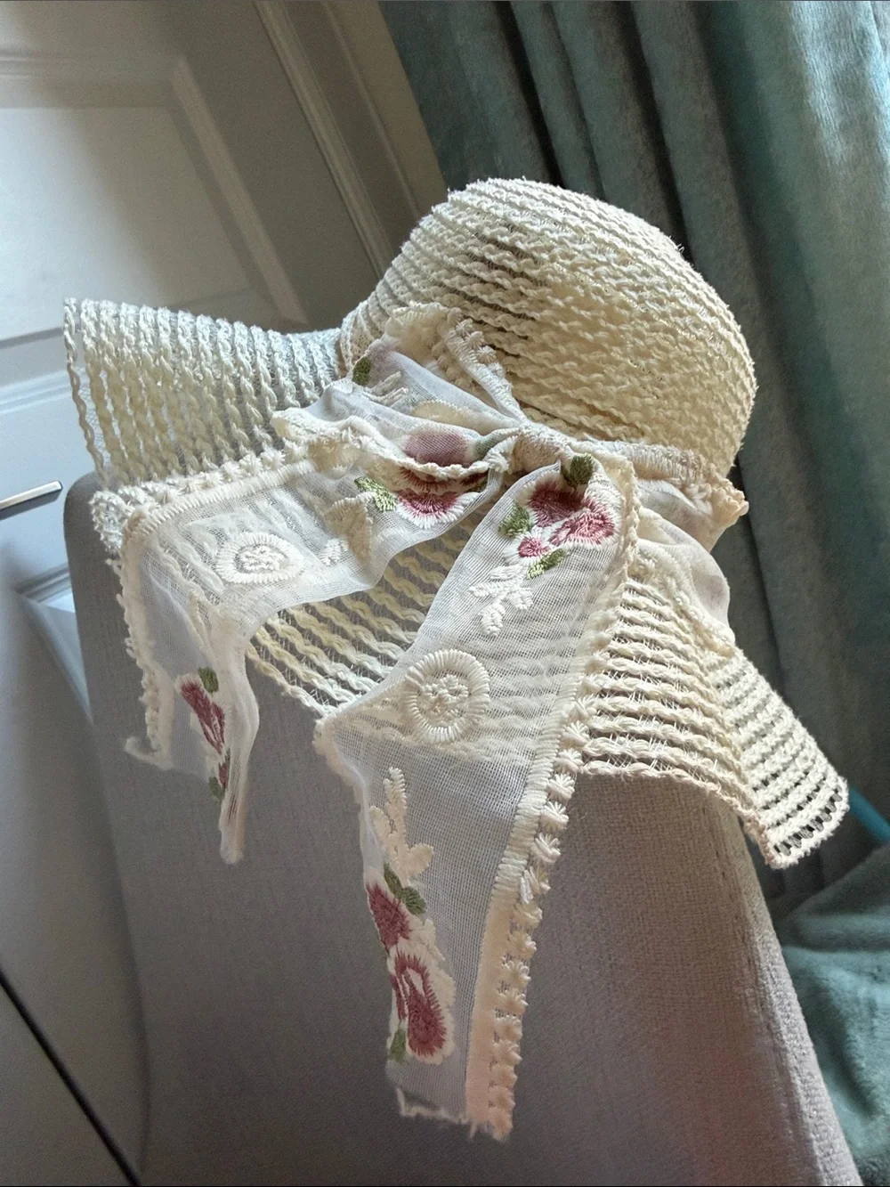 Girls' Cream Embroidered Straw Sun Hat with Floral Ribbon